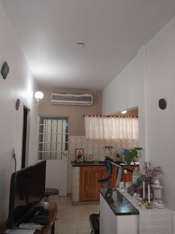 Venta 2 Casas con Cochera y Jardin en Fisherton 3