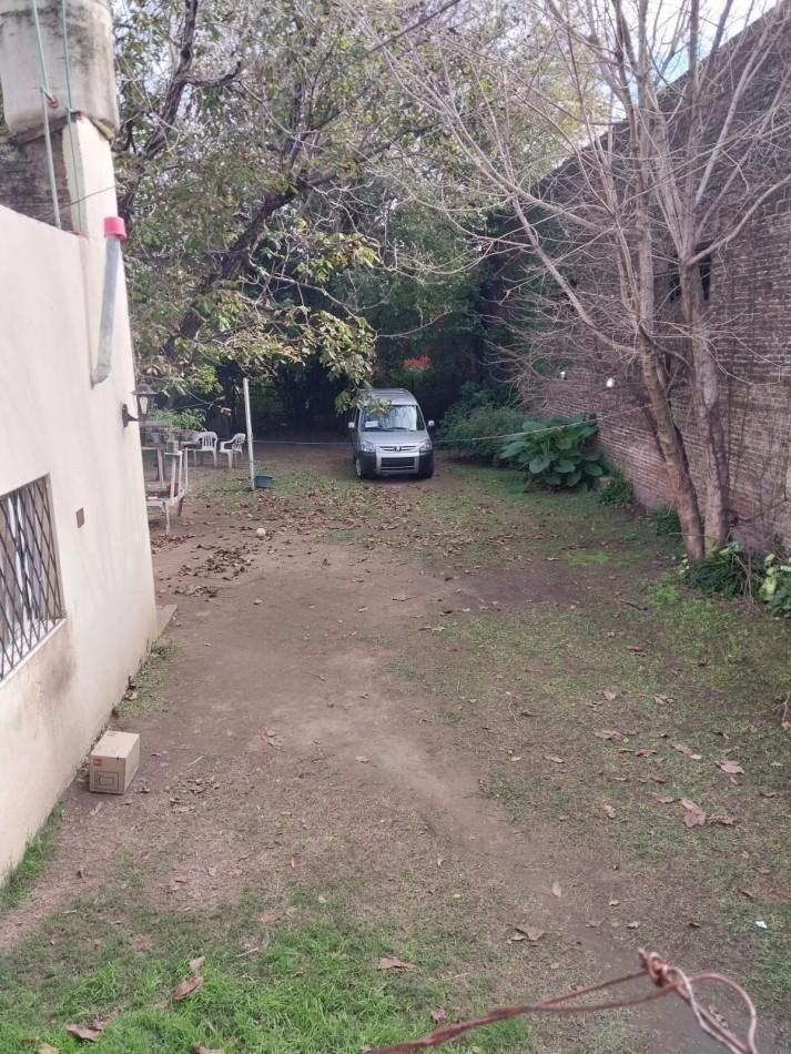 Venta 2 Casas con Cochera y Jardin en Fisherton 4