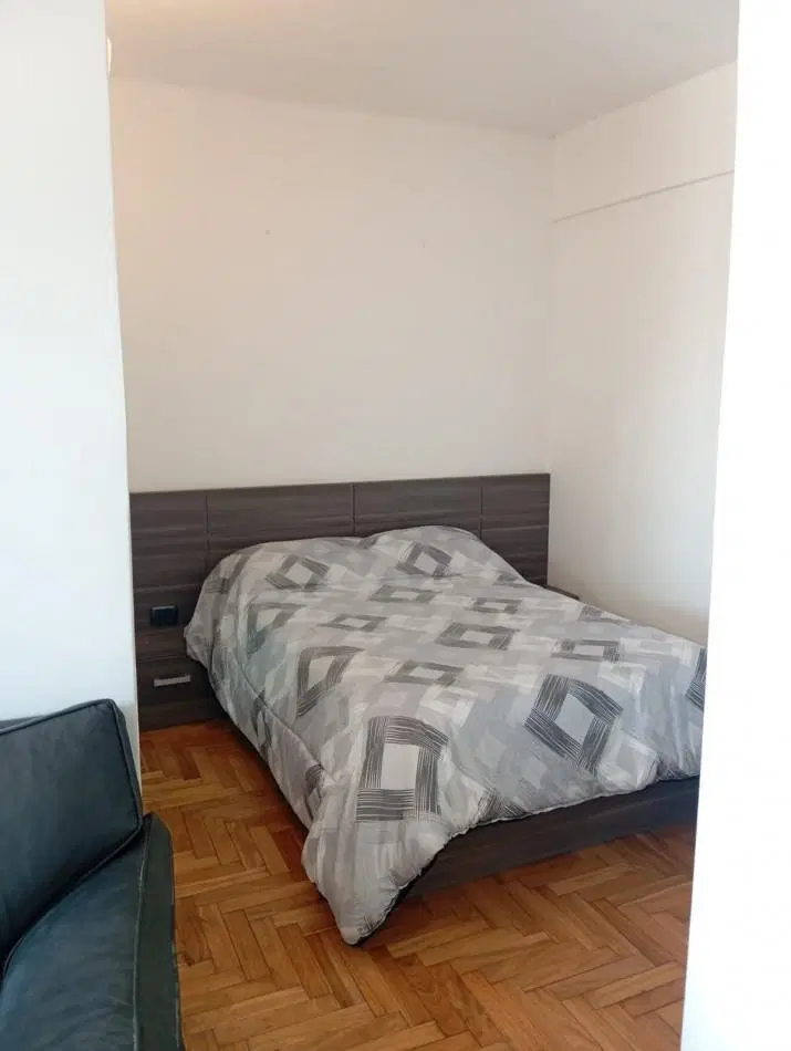 ALQUILER 24 MESES - COLON Y LAMADRID - AMBIENTE Y MEDIO - VISTA AL MAR 5