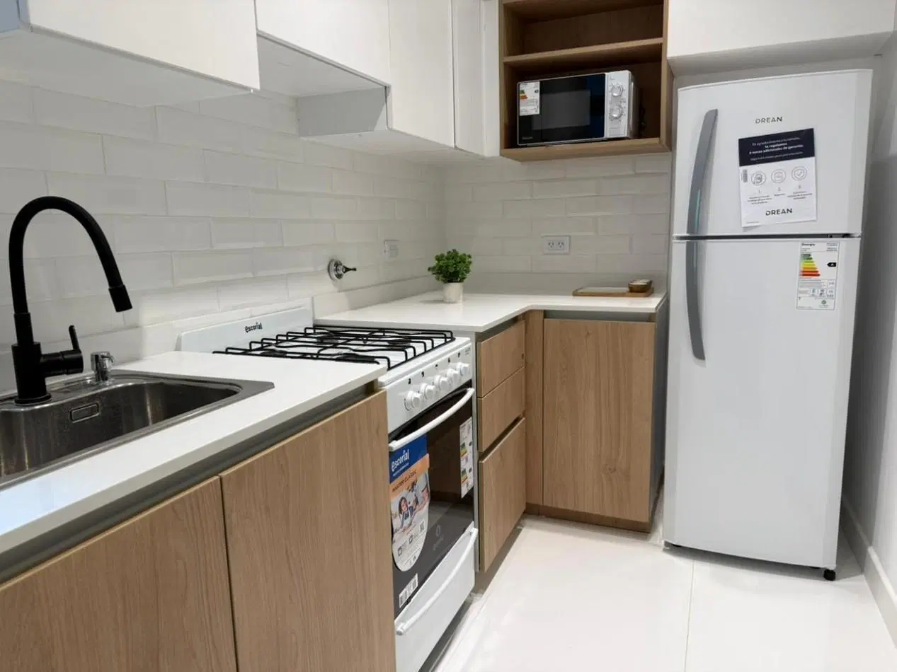 VENTA - DEPTO TRES AMBIENTES - DOS PATIOS - ALDREY 5