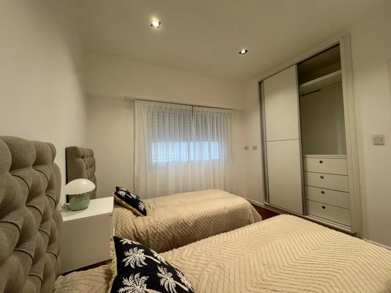 EN VENTA DEPARTAMENTO DE 3 AMBIENTES 4