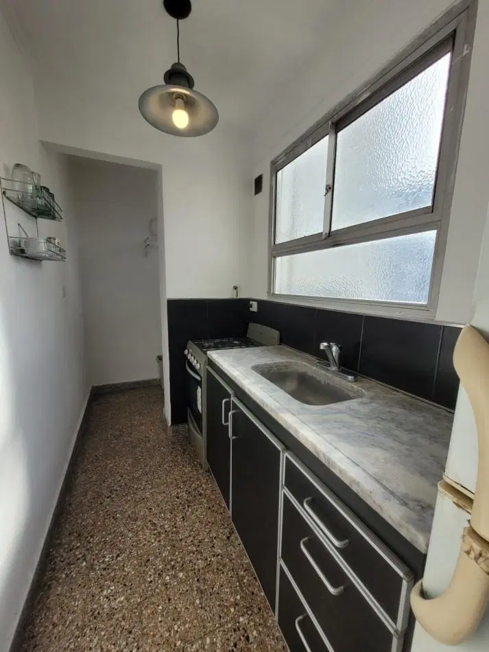 VENTA - DEPTO DOS AMBIENTES - ZONA GUEMES 1