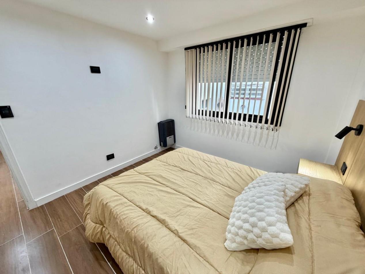 Foto de VENTA - DEPTO DOS AMBIENTES - FRENTE - PLAZA COLON, imagen 2