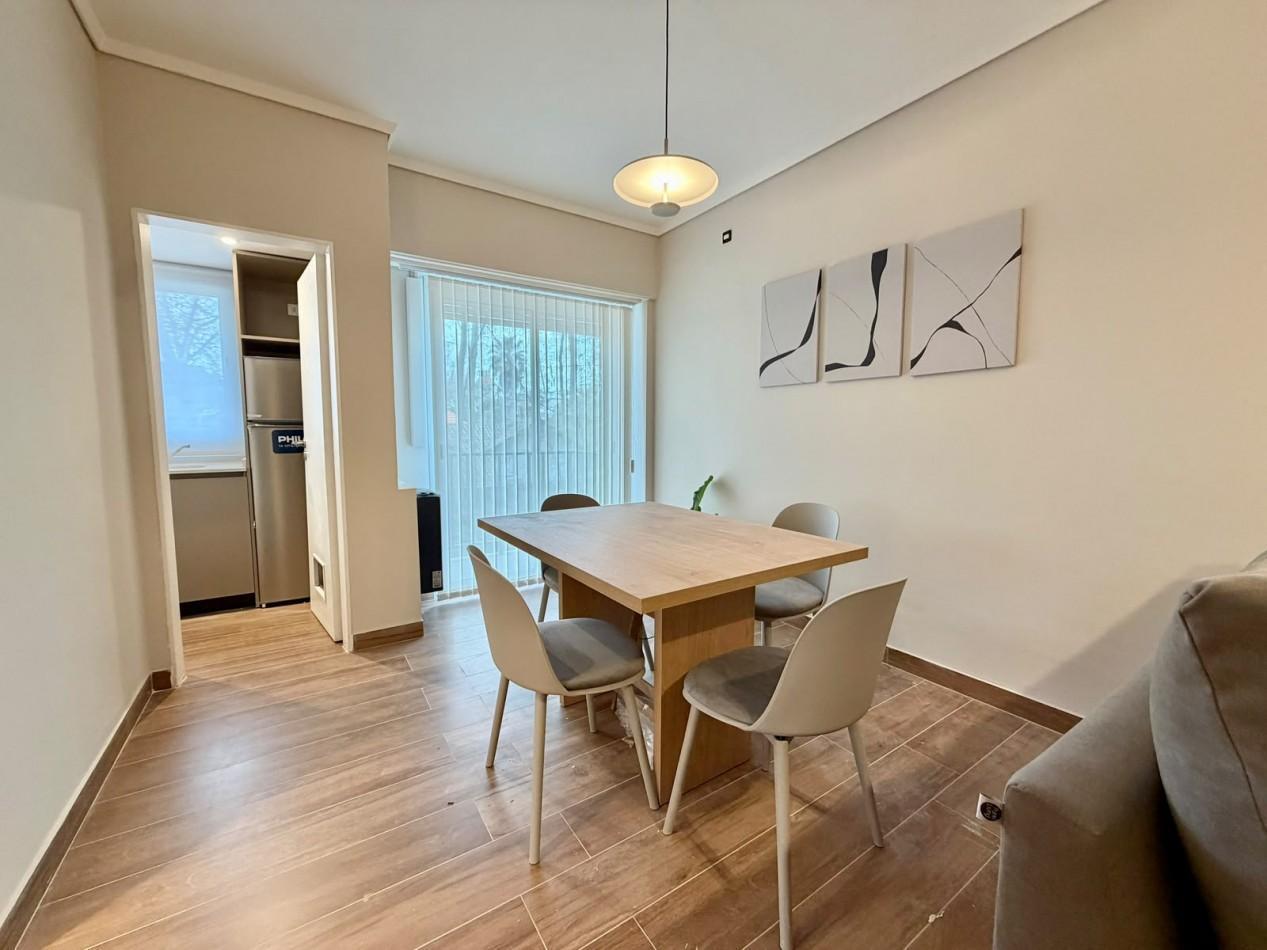 Foto de VENTA - DEPTO DOS AMBIENTES - FRENTE - BALCON, imagen 1