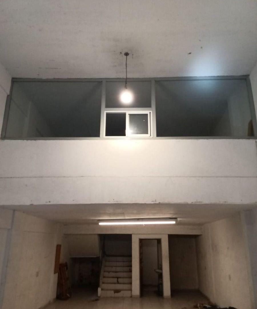 Foto de LOCAL EN VENTA EN FLORES CENTRO COMERCIAL 200M2 BOGOTA AL 3600, imagen 5