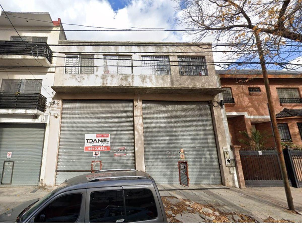 Foto de LOCAL EN VENTA EN FLORES CENTRO COMERCIAL 200M2 BOGOTA AL 3600, imagen 1