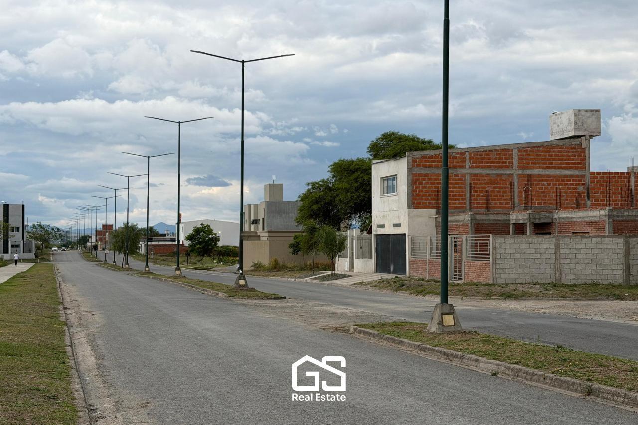 Foto de VENTA TERRENO | AMPLIACION VIA AURELIA, imagen 2