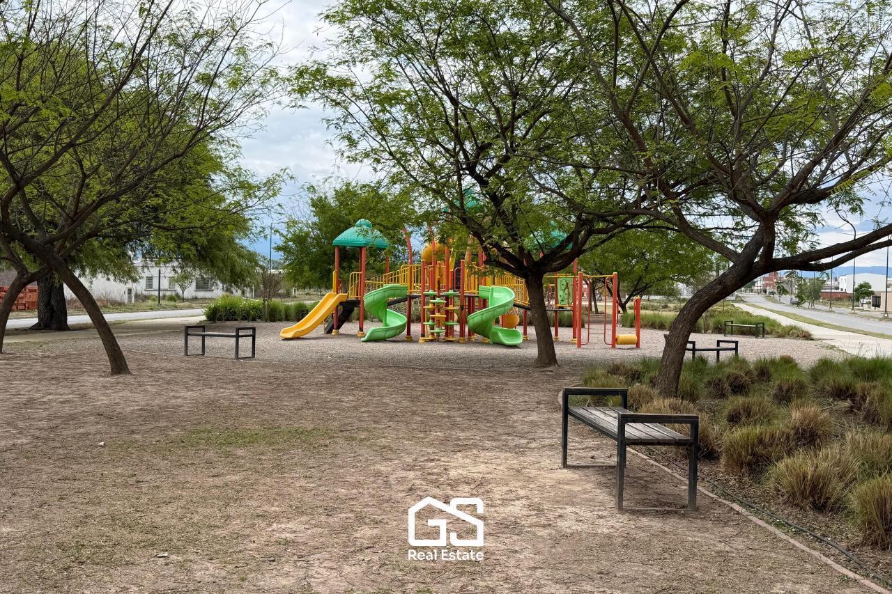 Foto de VENTA TERRENO | AMPLIACION VIA AURELIA, imagen 3