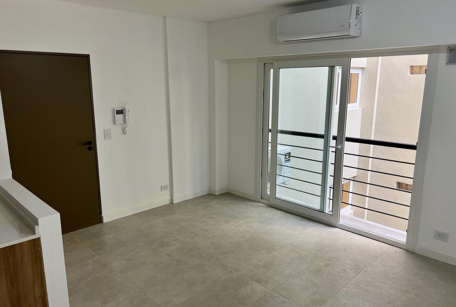 Foto de Venta Departamento Monoambiente con Balcon en Almagro, imagen 4