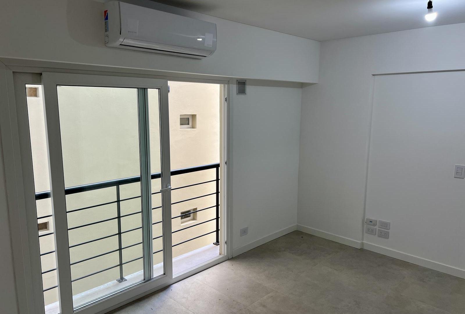 Foto de Venta Departamento Monoambiente con Balcon en Almagro, imagen 3