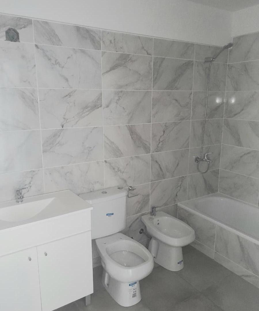 Foto de Venta Departamento 2 Ambientes en Villa Gral. Mitre, imagen 3