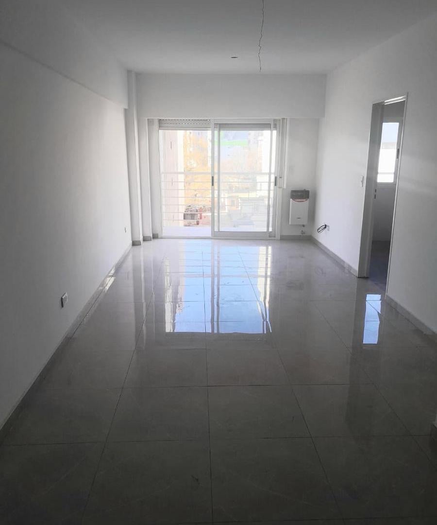 Foto de Venta Departamento 2 Ambientes en Villa Gral. Mitre, imagen 1
