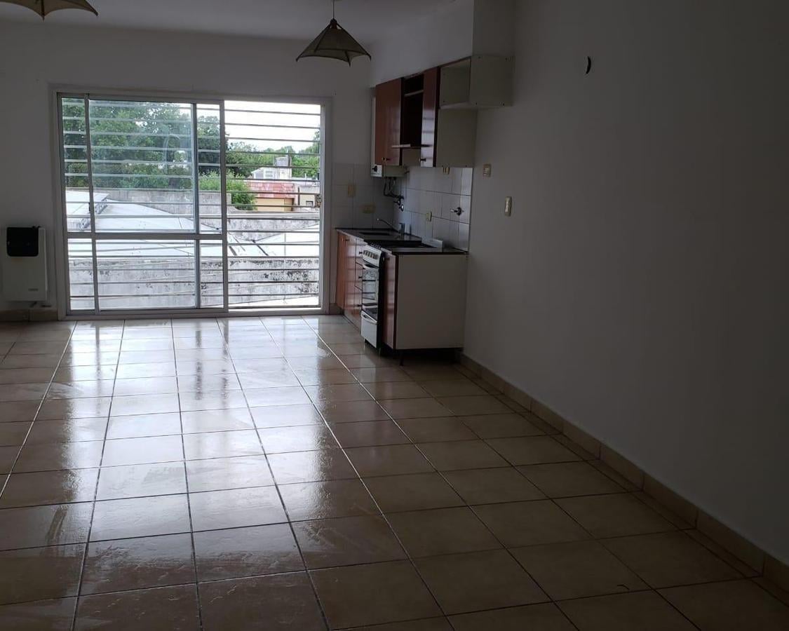 Duplex 1 Dormitorio Terraza Necochea /cochabamba en Venta