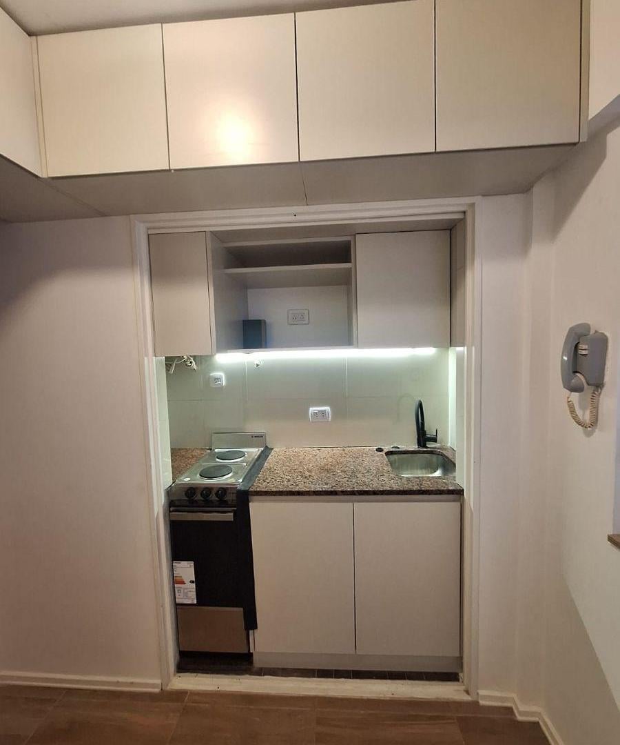 Foto de HERMOSO 2 AMBIENTES AMPLIOS!! 52 M2 CON BALCON, imagen 5