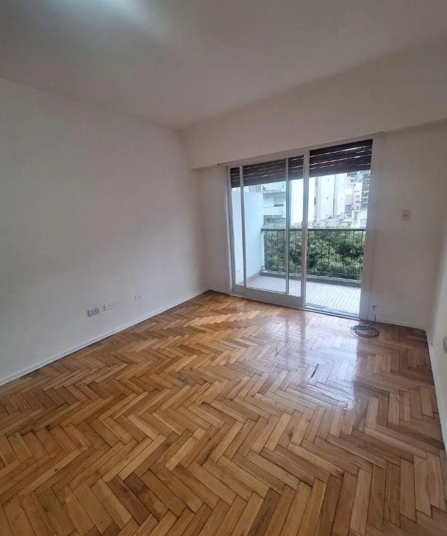 3 AMBIENTES CONTRAFRENTE BALCON SUPER LUMINOSO!! 3
