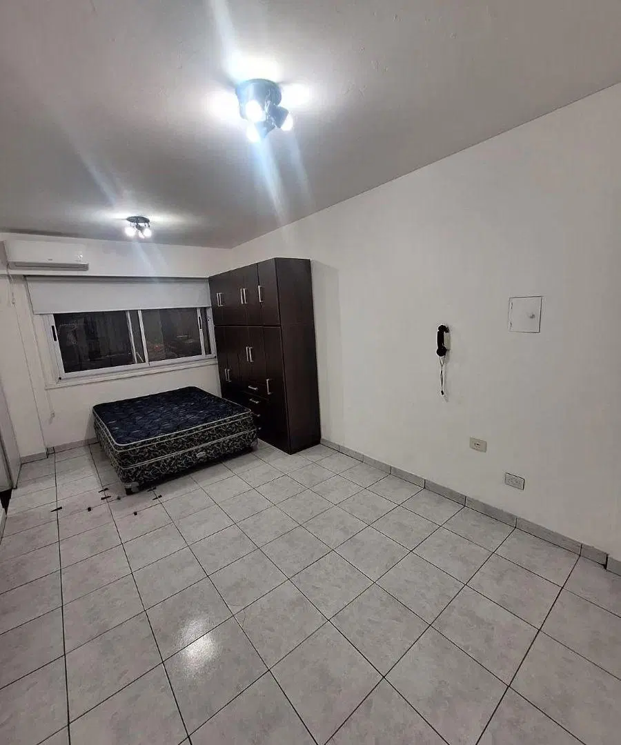 Impecable Monoambiente Refaccionado 1