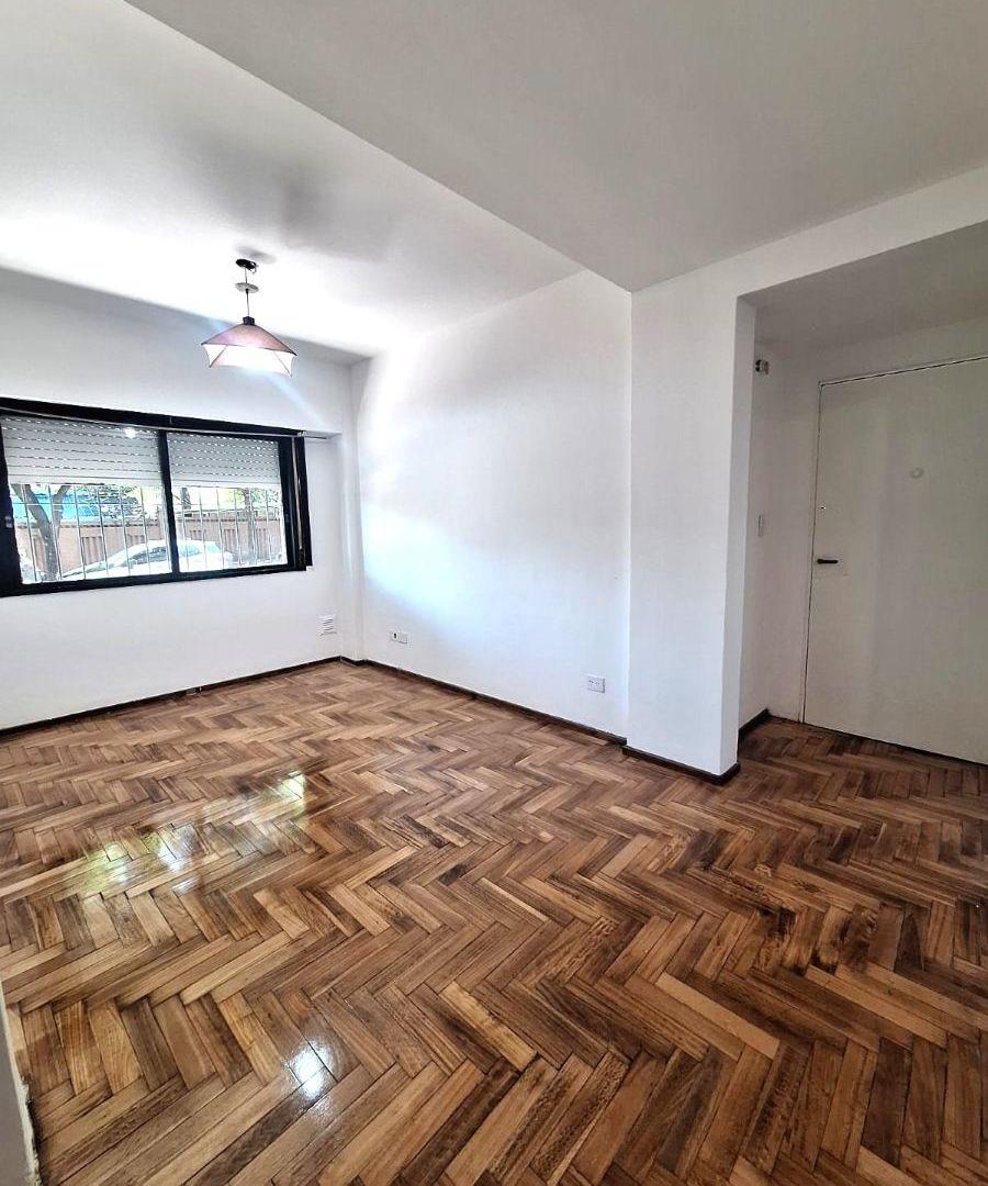Foto de 2 AMBIENTES AL FRENTE CON 2 PATIOS 53 M2 TOTALES, imagen 2