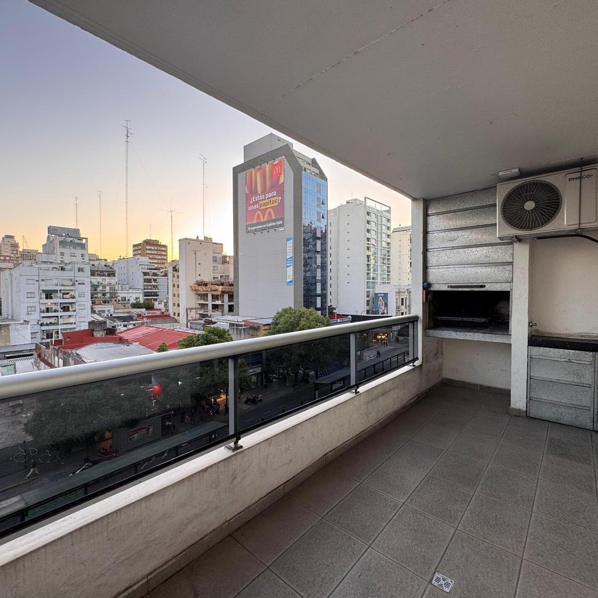Venta en Belgrano - Oportunidad - 3 Amb - Parrilla Propia 1