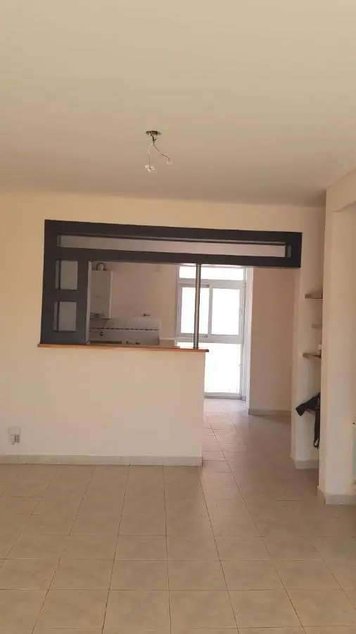 Departamento de 2 dormitorios en alquiler en Teniente Ibañez 565 3