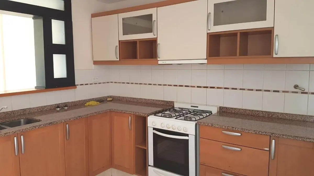 Departamento de 2 dormitorios en alquiler en Teniente Ibañez 565 5