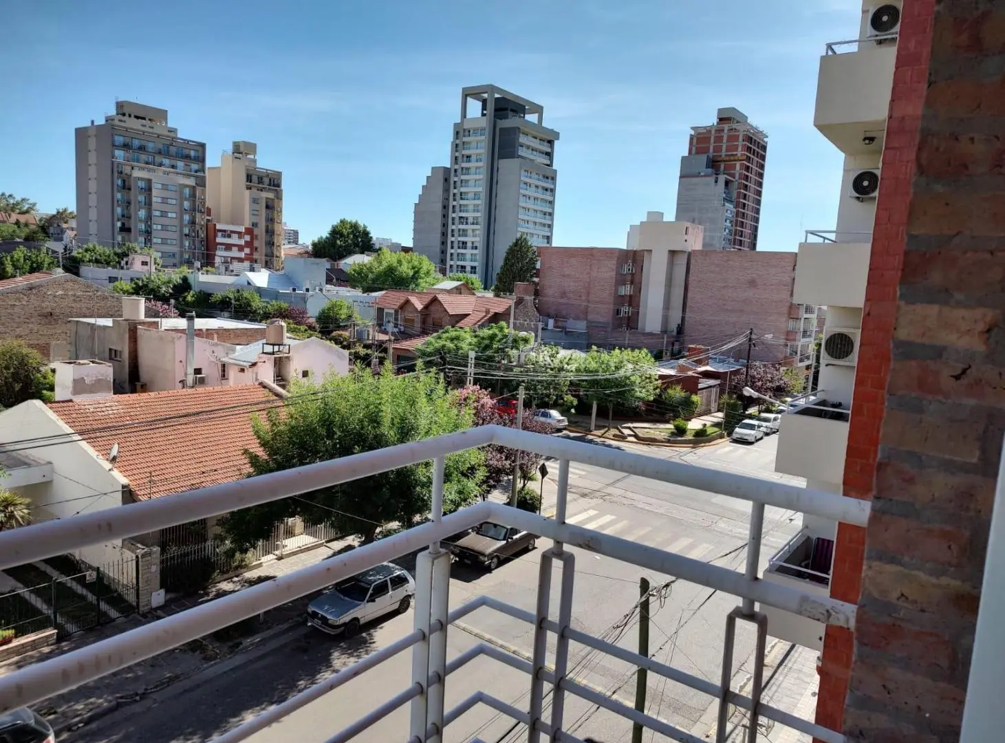 Departamento de 2 dormitorios en alquiler en Teniente Ibañez 565 2