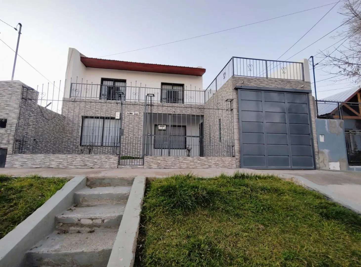 Casa en alquiler en Elordi 2100 5