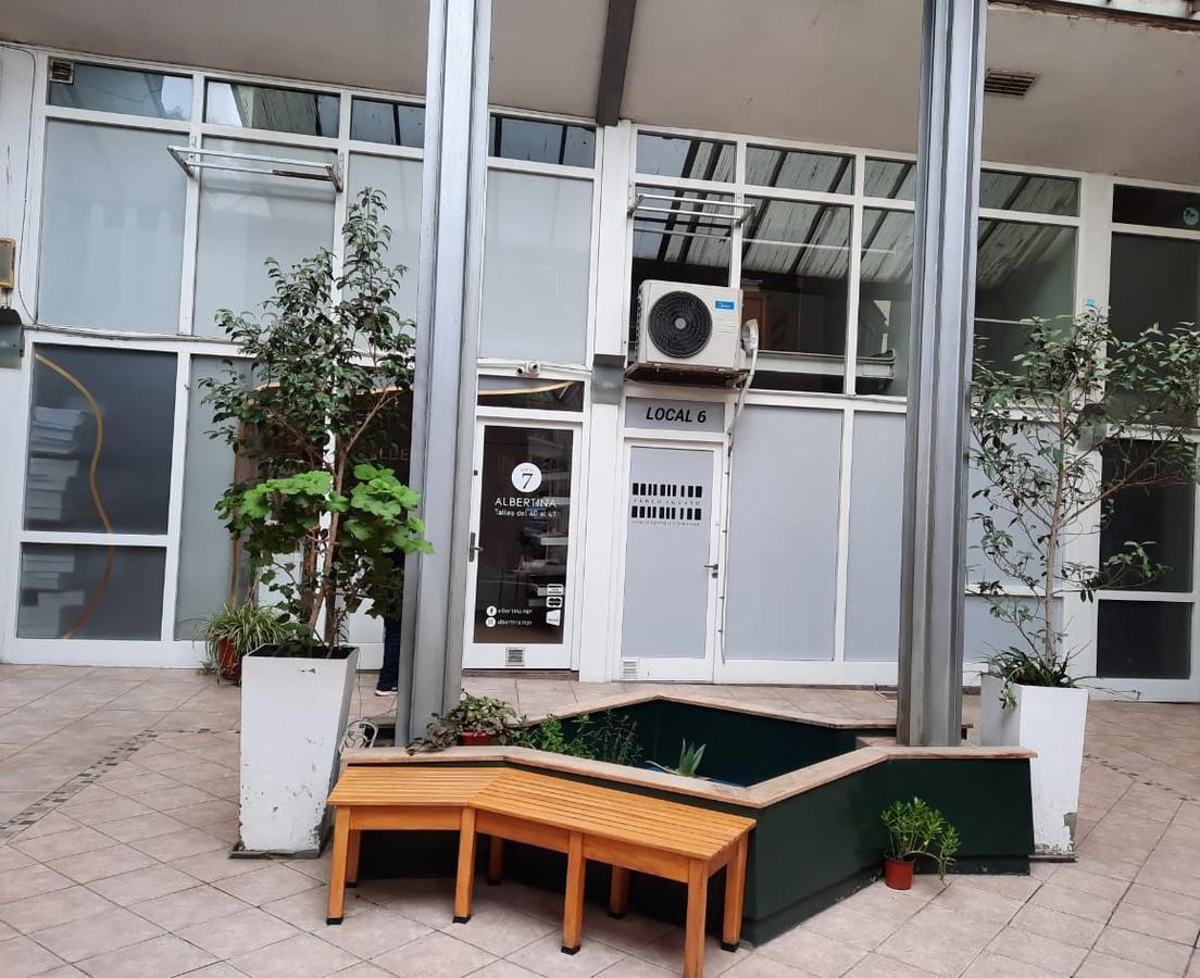 Foto de Local comercial 43 m2 - Área Centro Este, imagen 4