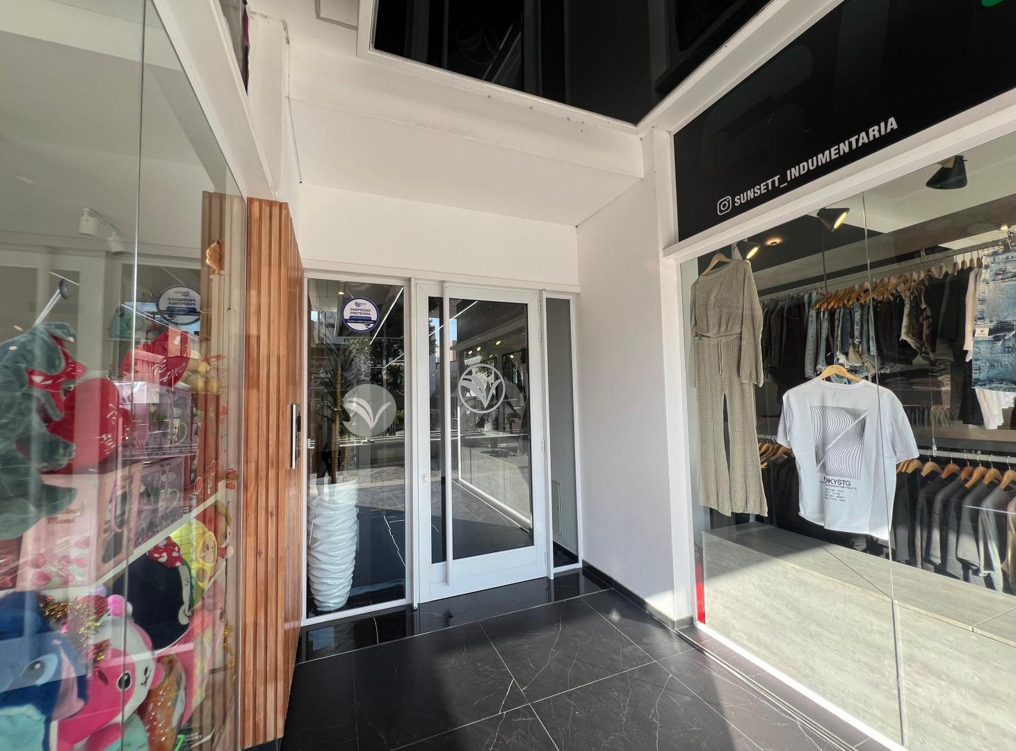 Foto de Local comercial en galería - Edificio Veneto VIII, imagen 4