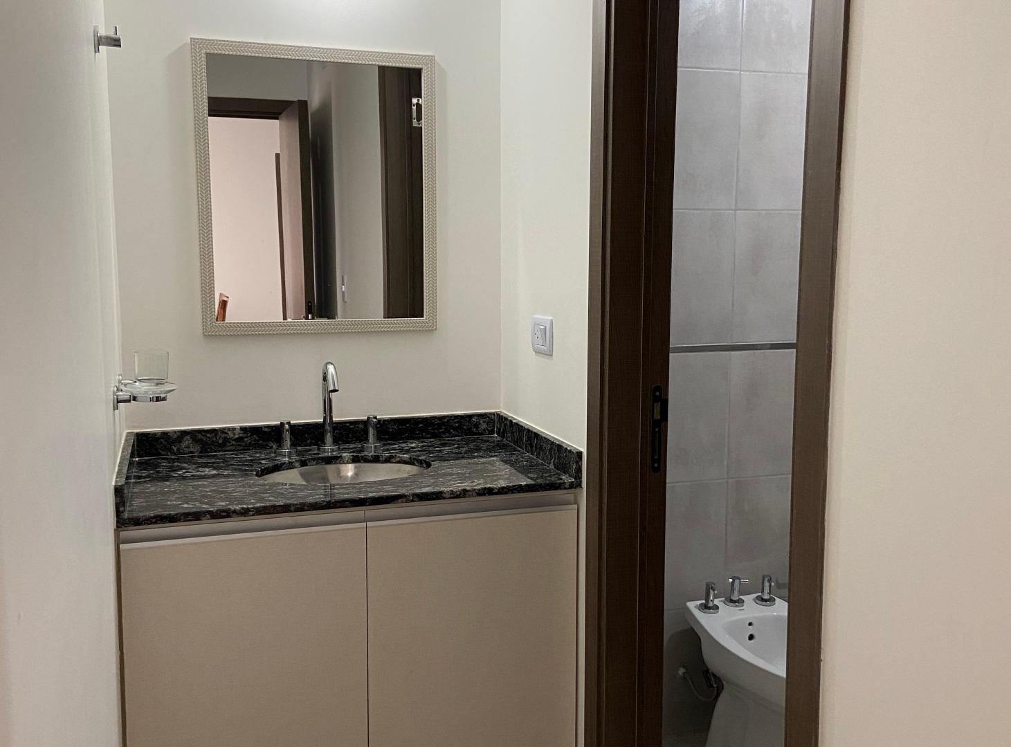 Foto de Departamento de un dormitorio con cochera en Veneto IV, imagen 4