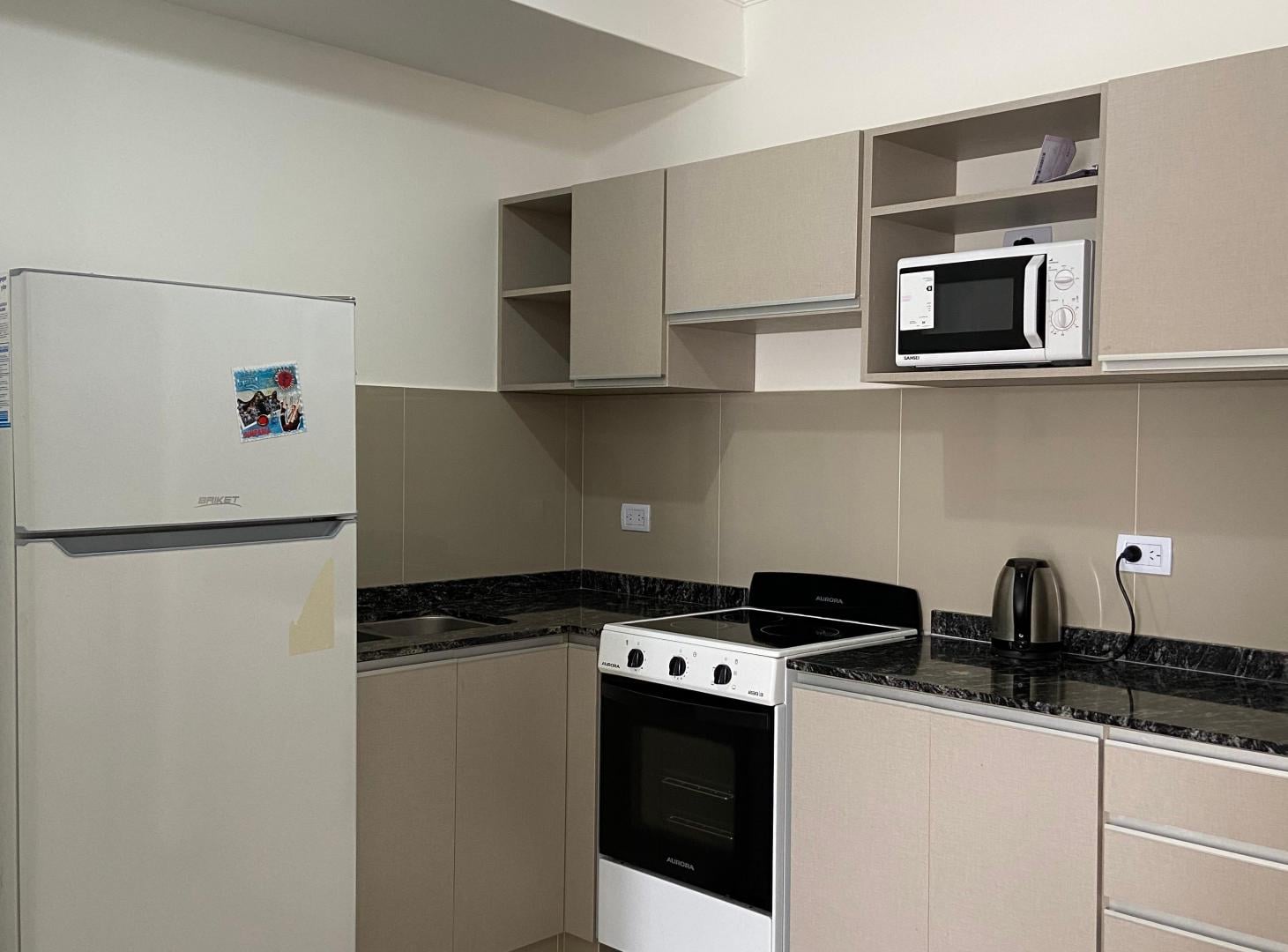 Foto de Departamento de un dormitorio con cochera en Veneto IV, imagen 2