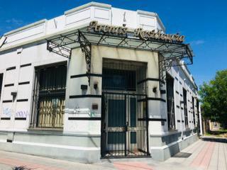 Venta Local en Lanús Este Salón Ideal Eventos o Gastronomía 1