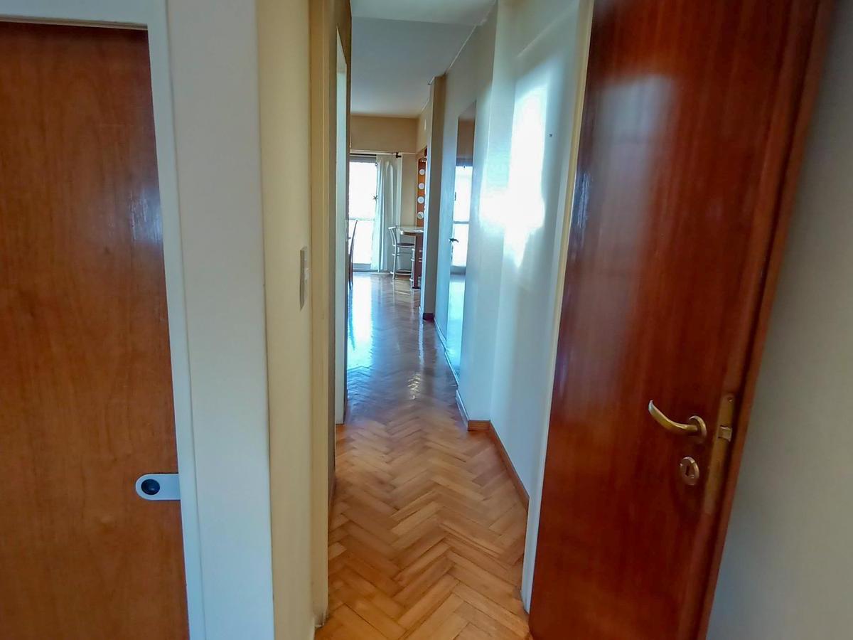 Foto de Venta Departamento en Lanús Este de 2 ambientes con Balcón al Frente, imagen 5