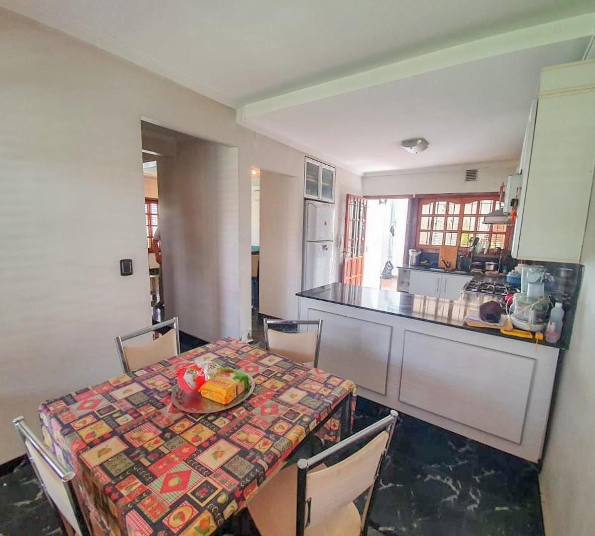 Casa en Lanús Este 4