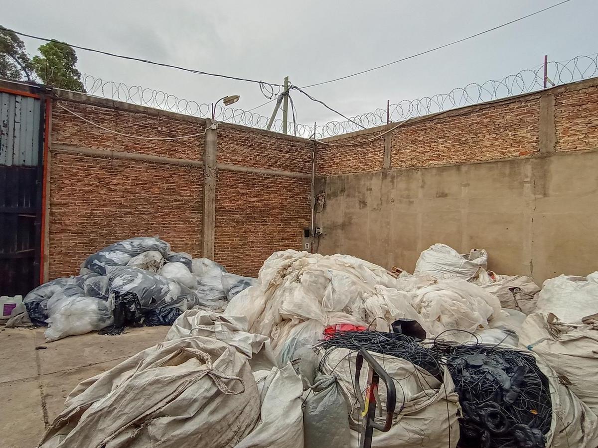 Foto de Venta Galpón en Bernal Oeste 800m2 sobre Av. Tomas Flores, imagen 3