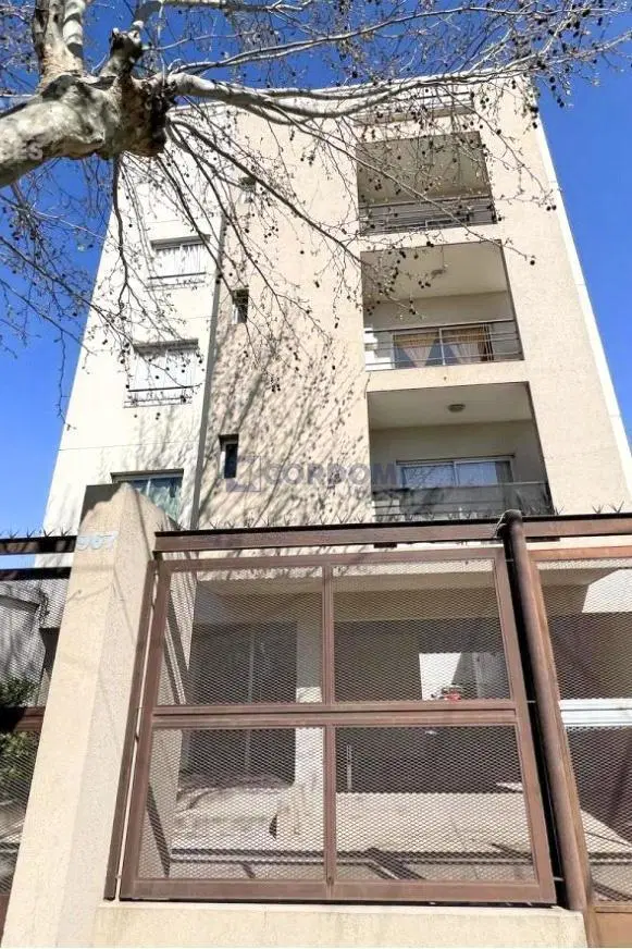 Venta Departamento en Quilmes Oeste de 2 ambientes con cochera 3