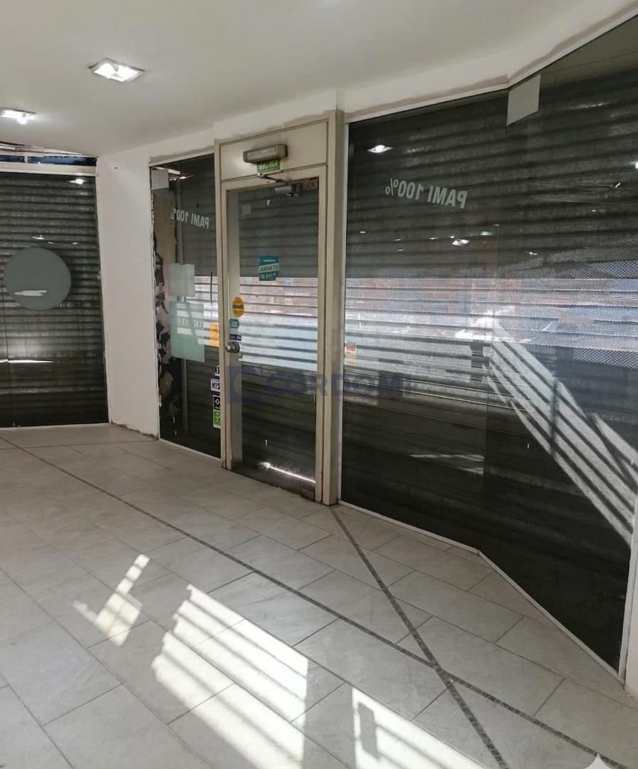 Foto de Alquiler de Local y Oficinas en Quilmes Oeste Ideal Consultorios Uso, imagen 5