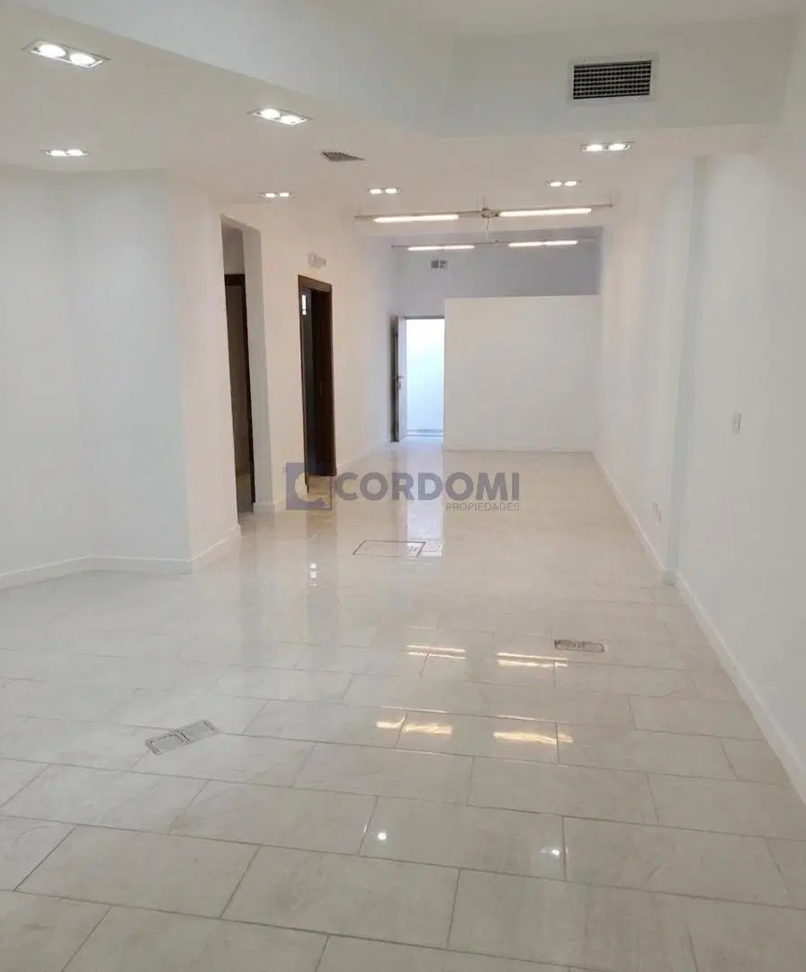 Alquiler de Local y Oficinas en Quilmes Oeste Ideal Consultorios Uso Profesional o Comercial 4