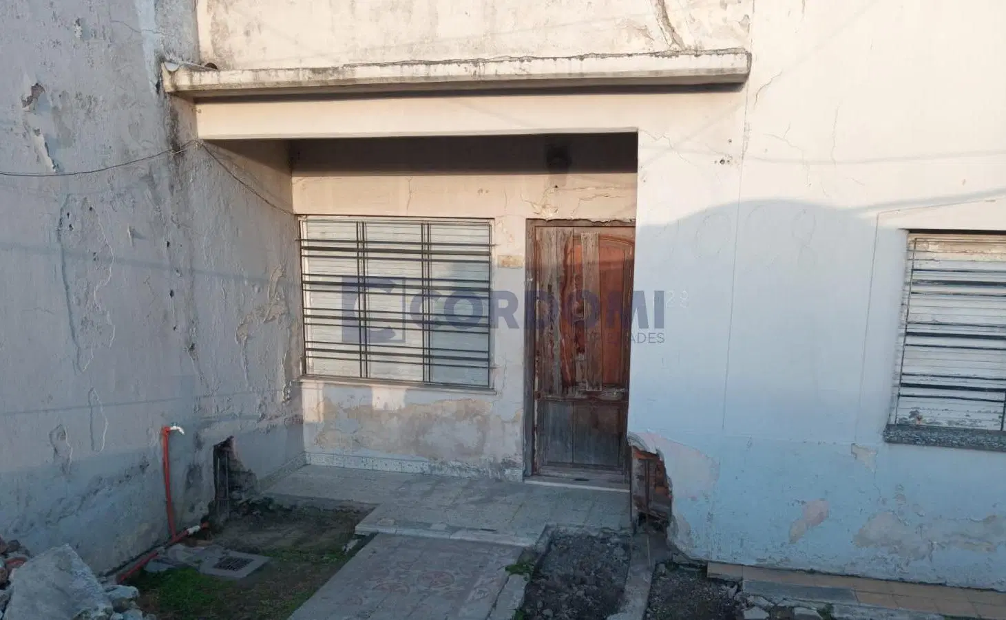 Venta Terreno en Lanús Este 190m2 a metros de Av. 9 de Julio Usucapion Larga 3