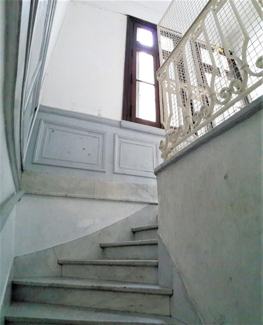 Edificio a Reciclar en Venta Sobre Av San Pedrito, Flores, de 225,68 m² 5