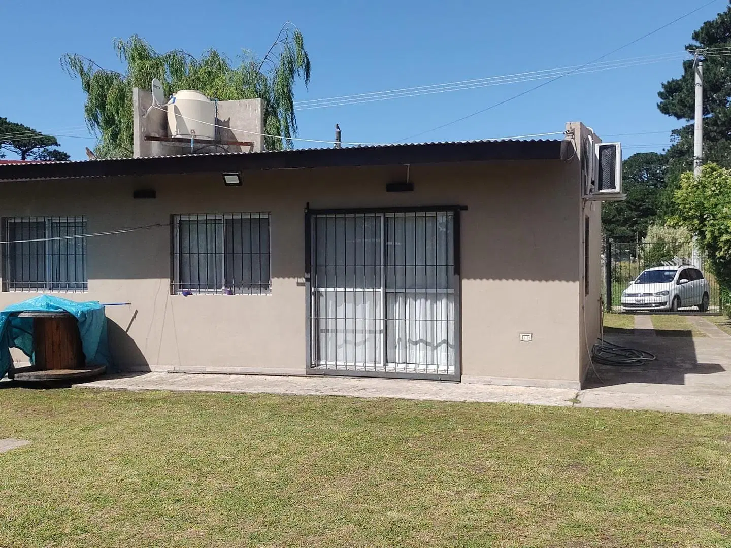Hermosa casa en Los Acantilados 4