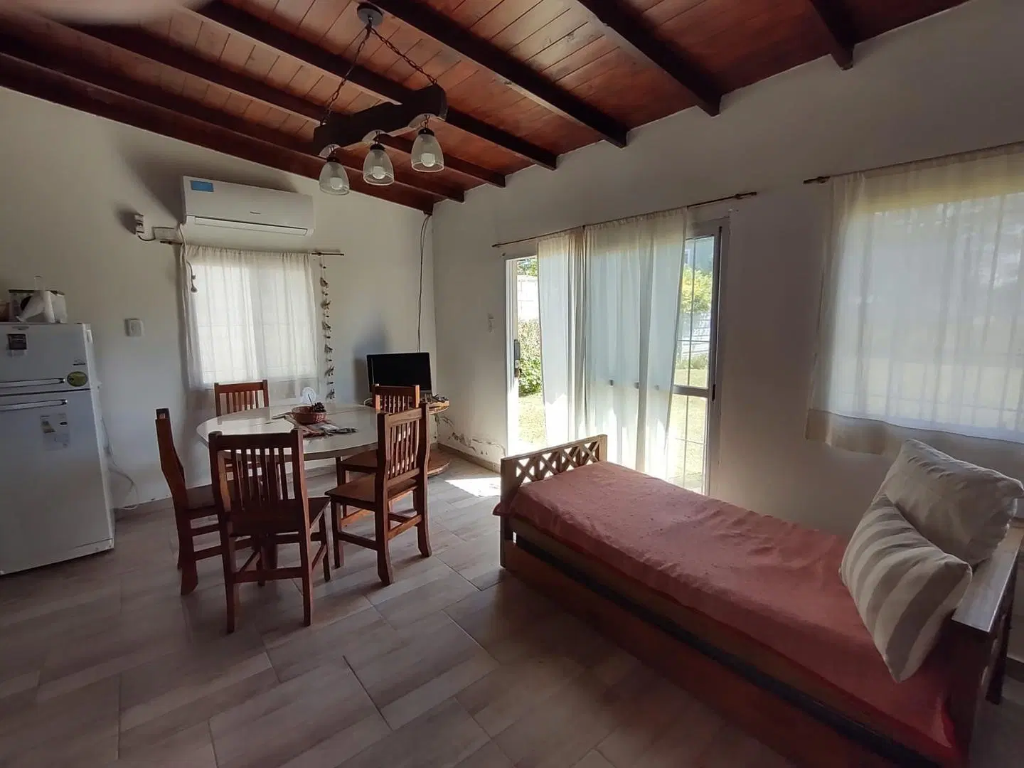 Hermosa casa en Los Acantilados 5