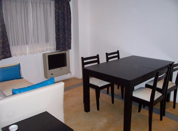 Alquiler Temporario 2 ambientes o loft en Quilmes 2
