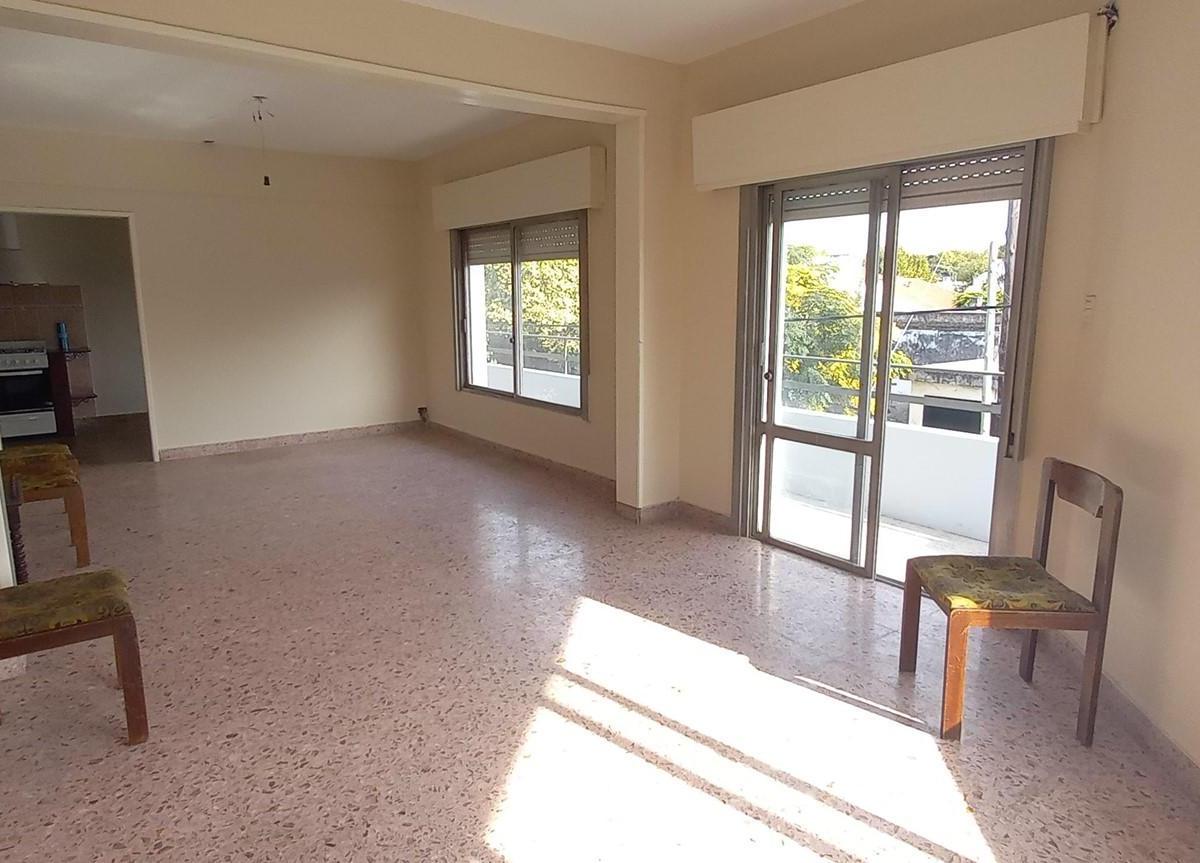 Departamento con Cochera y 3 Dorm. en Venta en Quilmes Oeste 1