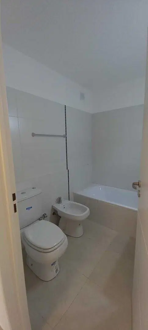 Departamento monoambiente en Alquiler en Quilmes 3