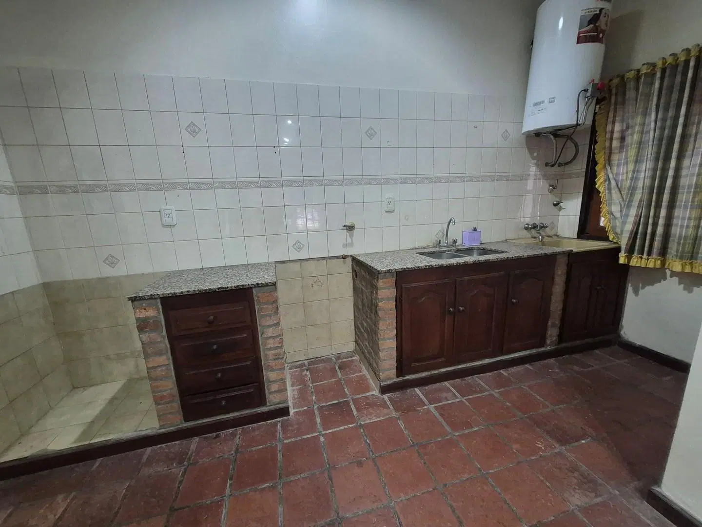 Oficina  en Alquiler en Bosques, Florencio Varela, G.B.A. Zona Sur 5