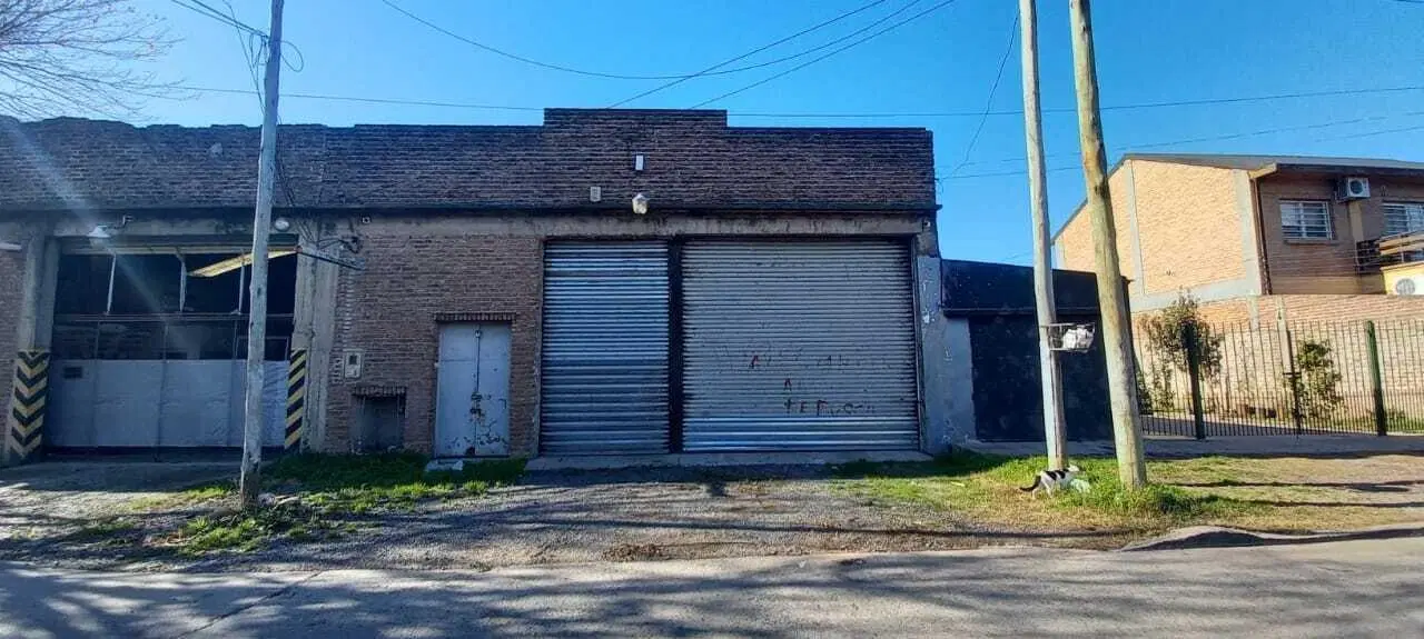 Galpón de 340mts2 en Alquiler en Quilmes Oeste, Quilmes, G.B.A. Zona Sur 1