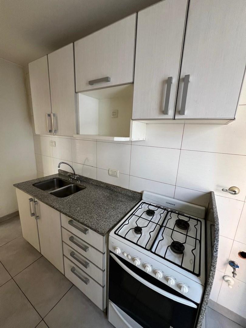 Foto de Departamento 2 ambientes con cochera en edificio Maconda en Alquiler en, imagen 3
