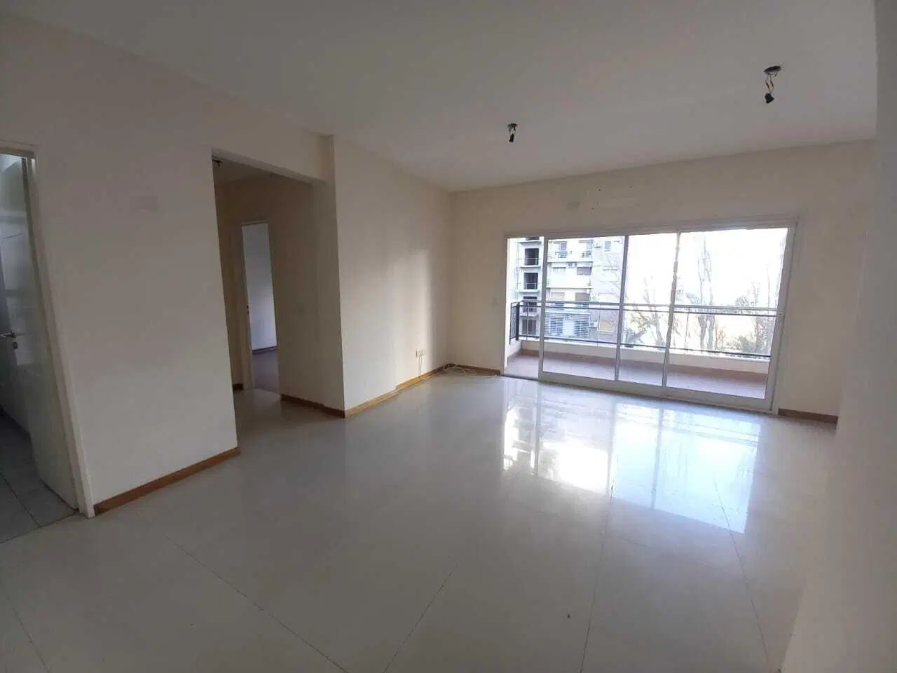 Departamento 2 ambientes con cochera en edificio Maconda en Alquiler en Quilmes,  G.B.A. Zona Sur 2