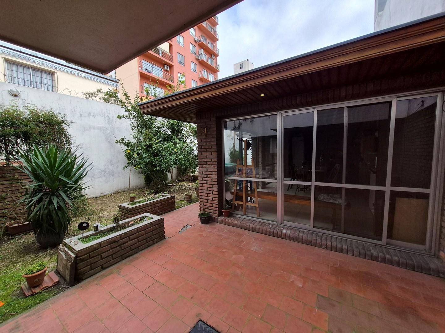 Foto de Lote con gran potencial constructivo en pleno centro de Quilmes, imagen 1