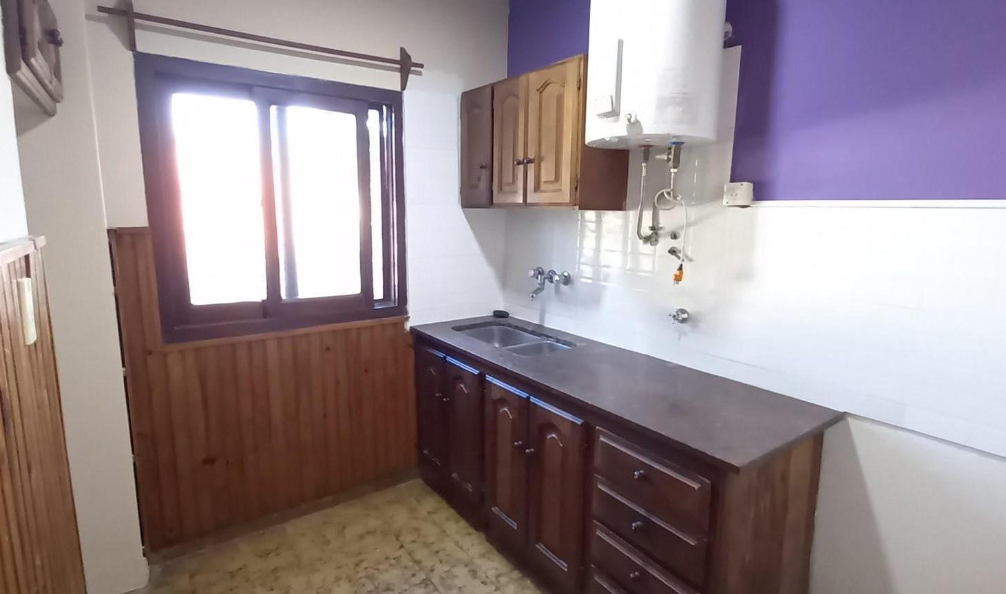 Foto de Casa en Alquiler Profesional en Bosques, Florencio Varela, G.B.A. Zona, imagen 1
